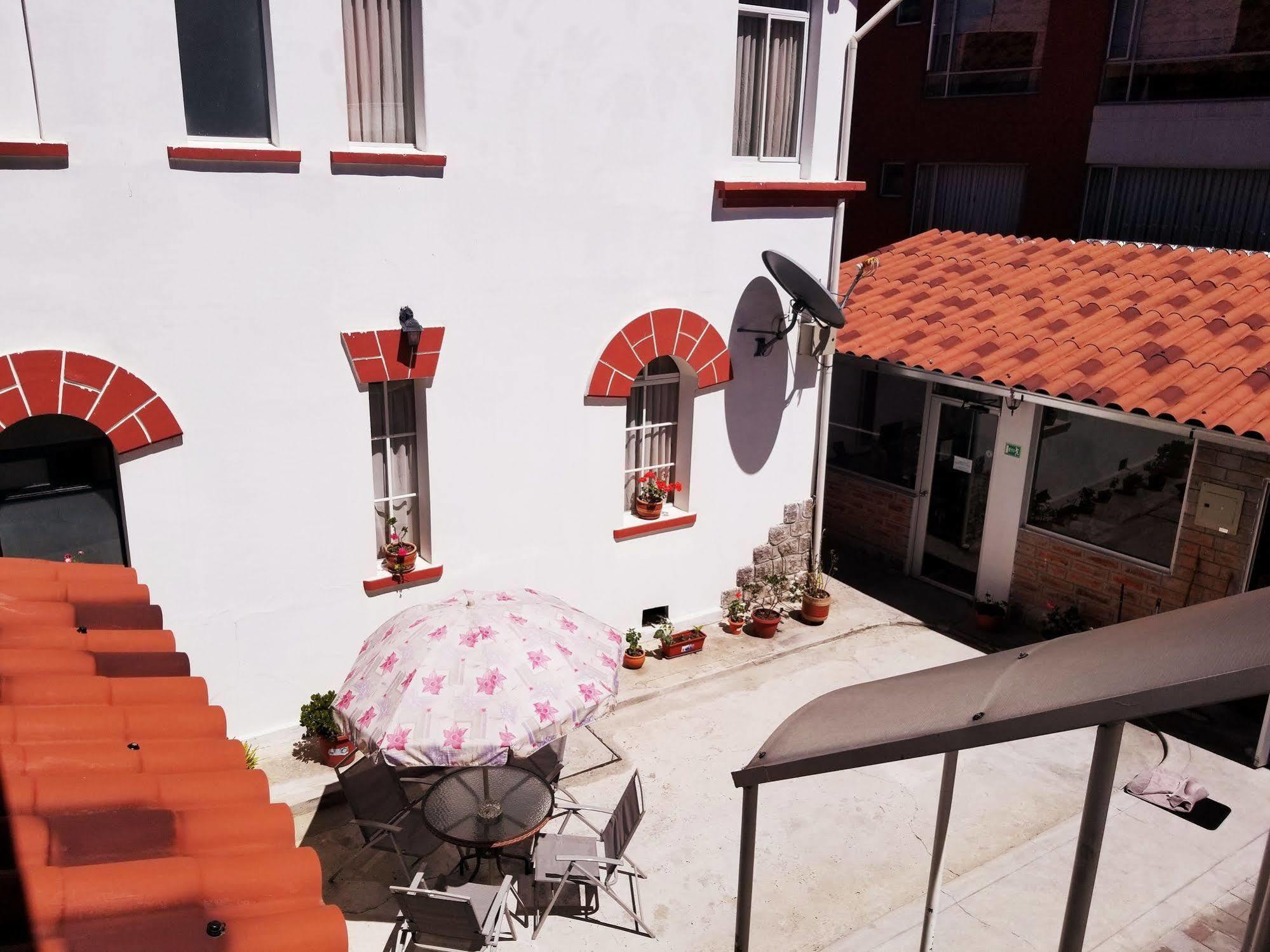 Heritage Inn Quito Zewnętrze zdjęcie